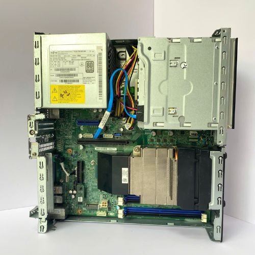 Windowsデスクトップ CELSIUS J5010 i5-10500 32G SSD512G+HDD1T Fujitsu Celsius J5010 i5-10500/16GB/256GB SSD デスクトップPC